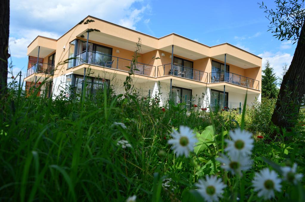 Apartmanovy Dom Krivan Bešeňová Eksteriør billede