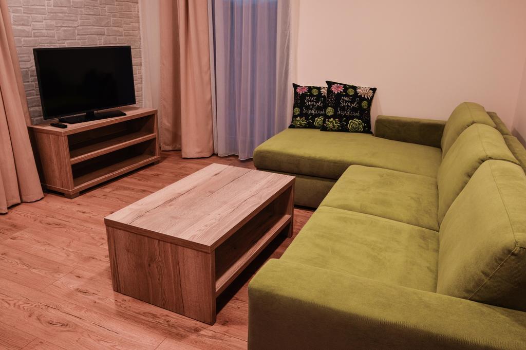 Apartmanovy Dom Krivan Bešeňová Eksteriør billede